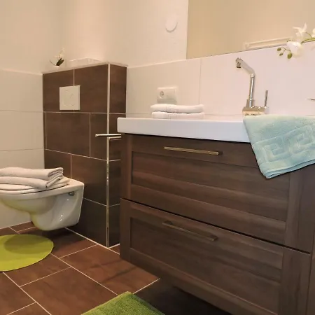 Antonius * פונדס